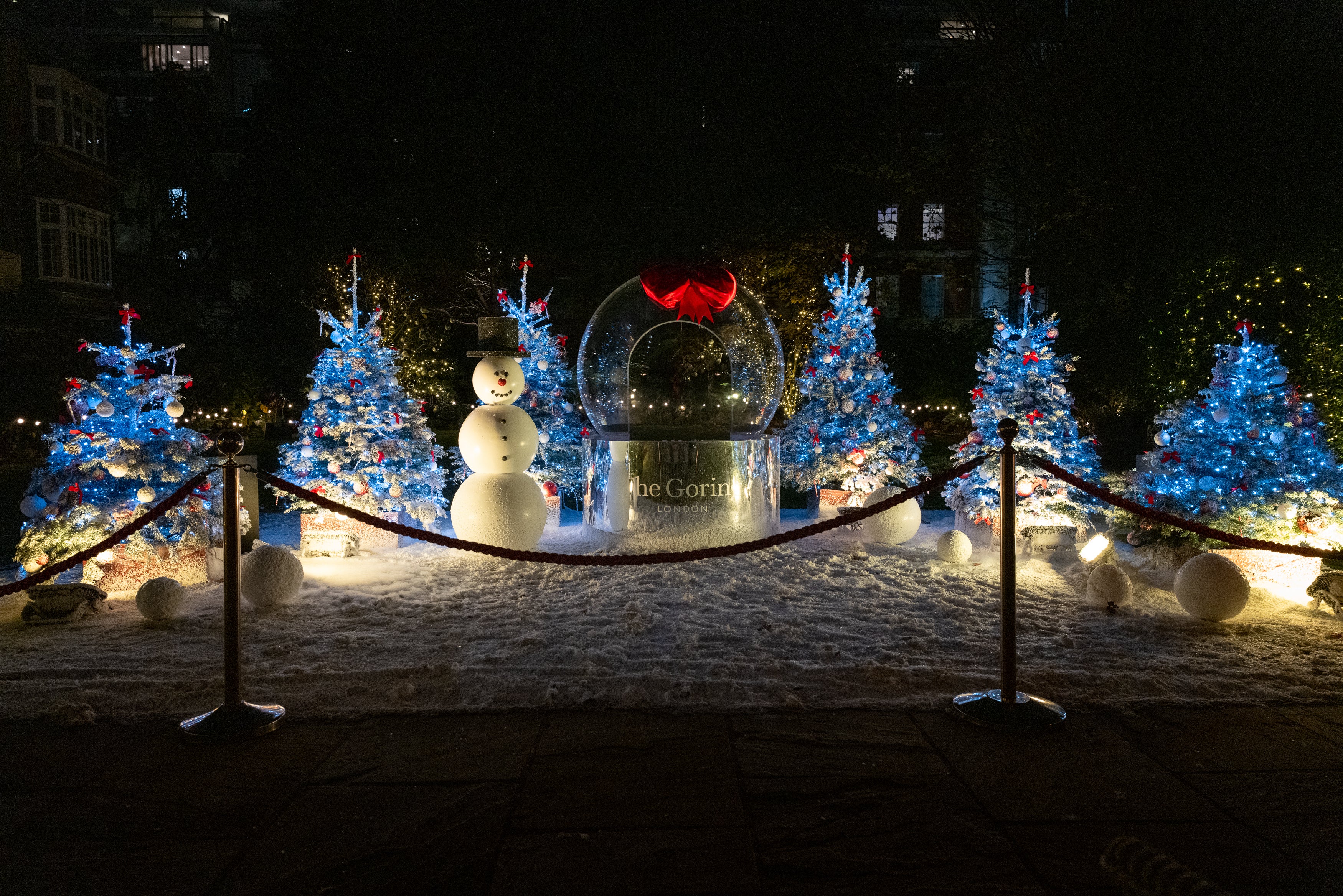 Large Christmas tree installation London