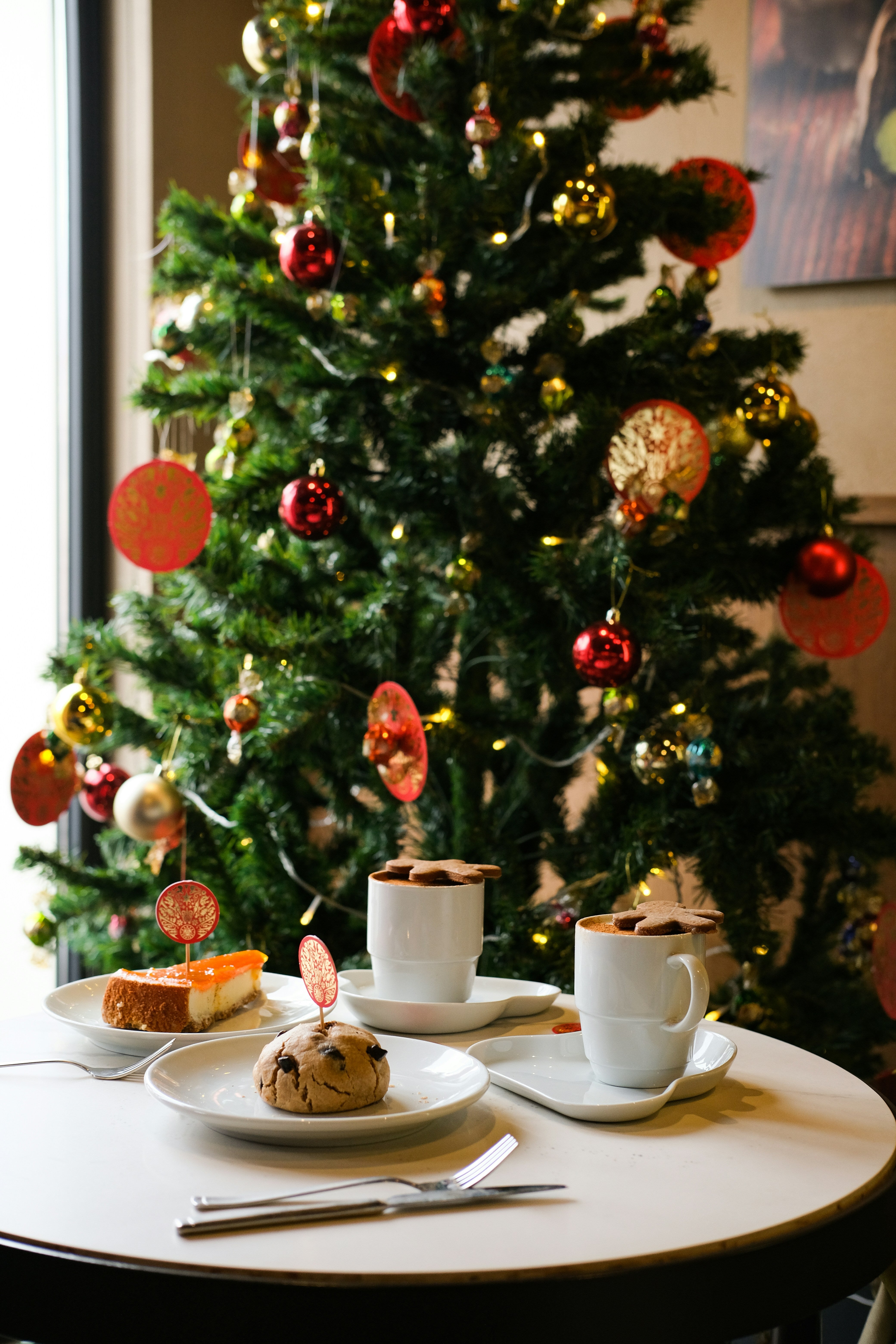 Christmas decorations in London restaurant